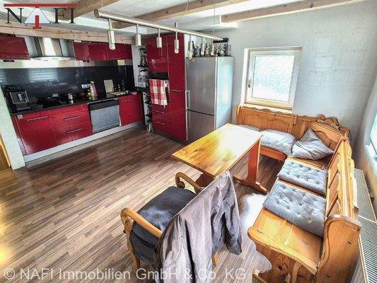 Küche und Essbereich