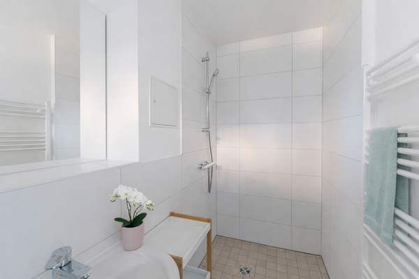 Appartment Badezimmer 2