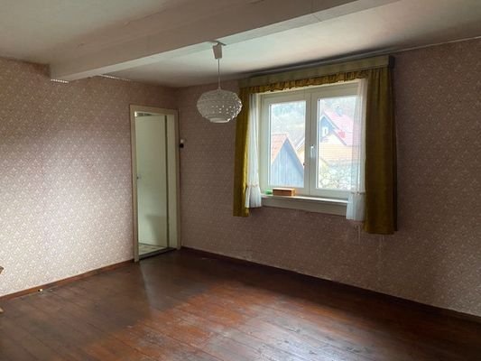 Durchgangszimmer OG