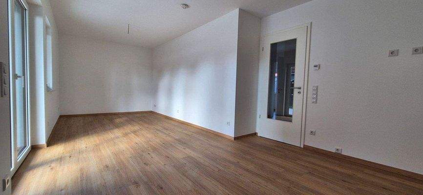 Beispiel: Bodenbelag etc. identisch