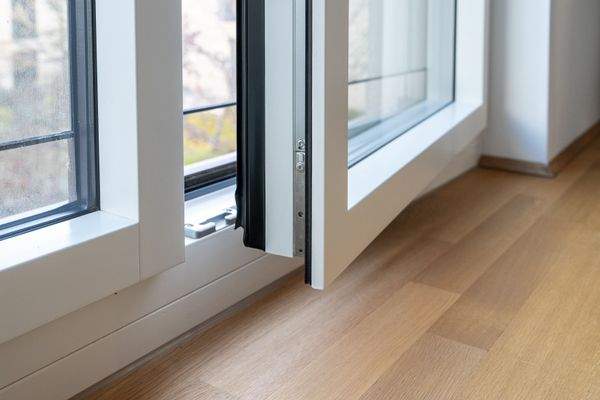 Detail Holz-Aluminium-Fenster