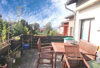 Balkon im OG, Blick über GÖ