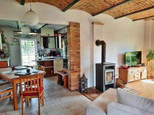 Wohnzimmer Blick in die Küche