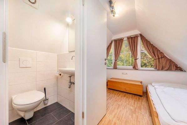 Im Spitzboden 2 Schlafräume und Gäste-WC
