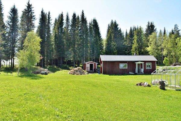 Ansicht zum Grundstück