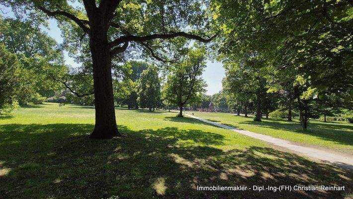 9b Außen Stadtpark Eingang (5).jpg