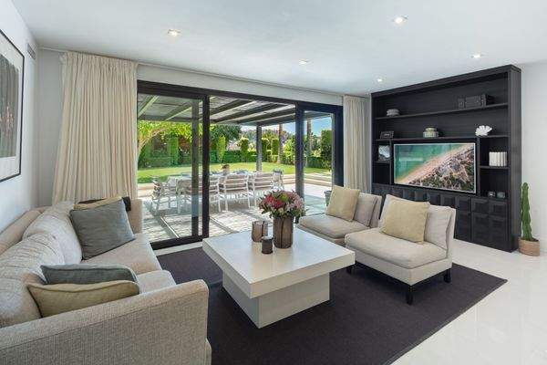 Photo: Villa in Nueva Andalucia