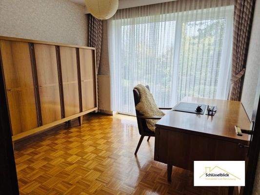 Erdgeschoss_Schlafzimmer Nr.3.jpg