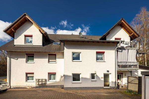 Neubau, Außenansicht, Hofseite