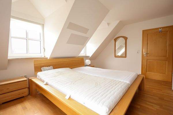 Schlafen 2 Blick zur Tür.jpeg