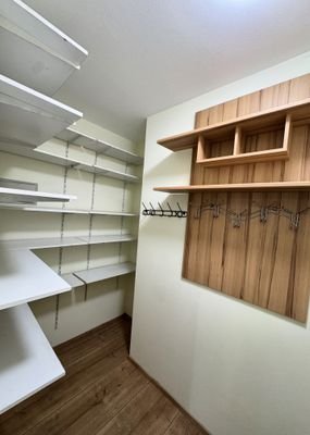 Abstellraum in der Wohnung.JPG