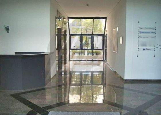 INFOS UNTER: 06171-586000