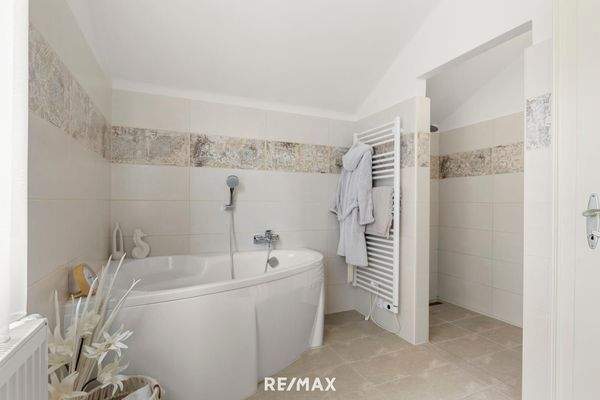 Obergeschoß Badezimmer