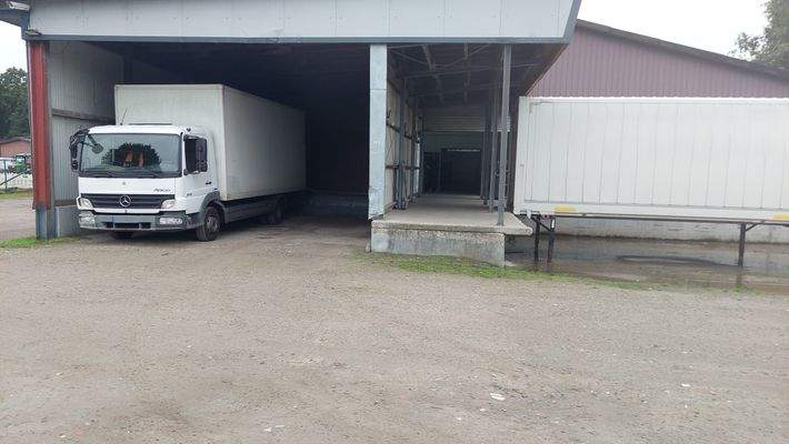 Gewerbe-/Speditionsgrundstück