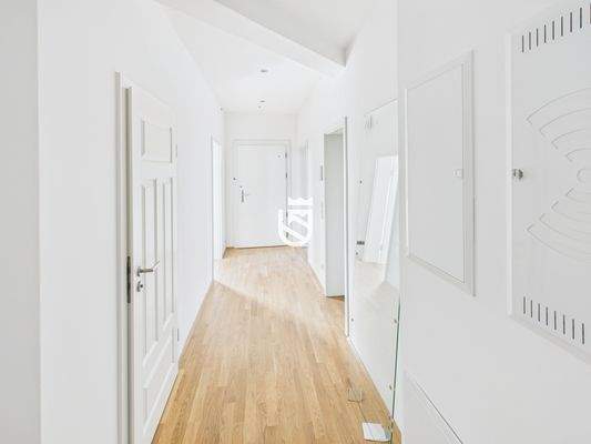 Flur Bild 2