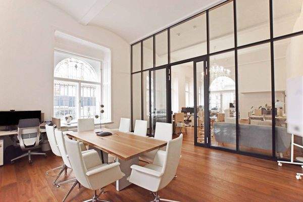 Büro-/Besprechungsraum