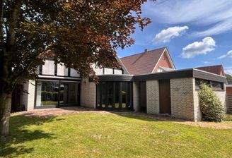 Rückwärtige Ansicht