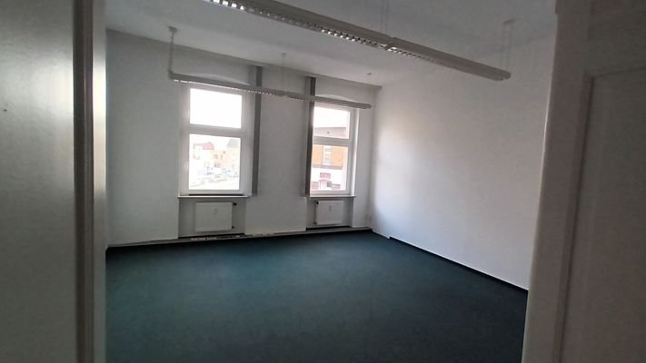 Büro- Praxisraum OG