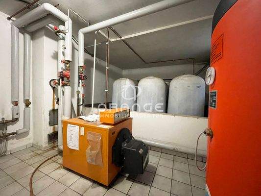 ...Ölheizung mit vollen Tanks