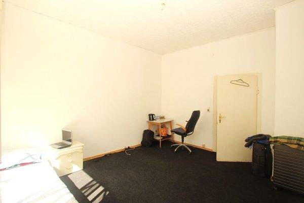 ... ca. 16,3 m² groß