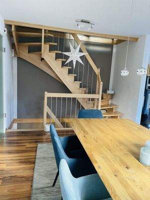 Blick auf die Treppe ins OG