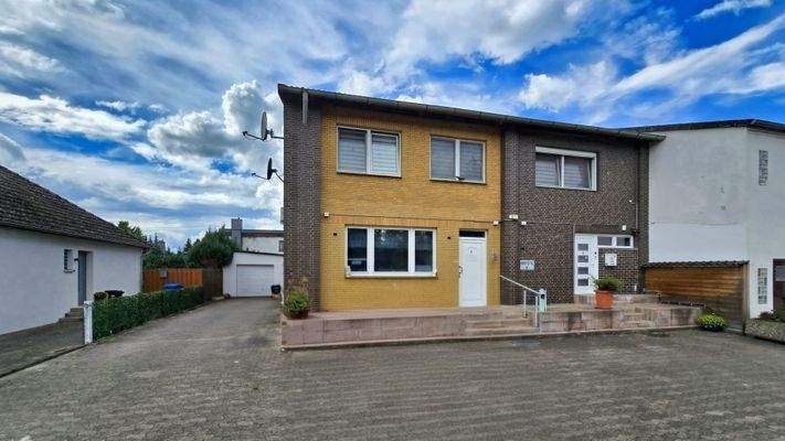 Eingang Praxis und Wohnbereich