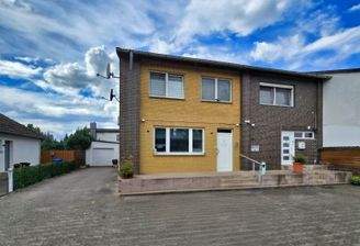 Eingang Praxis und Wohnbereich