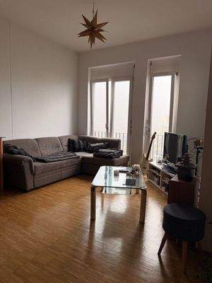 Moderne Wohnung im 2. Stock