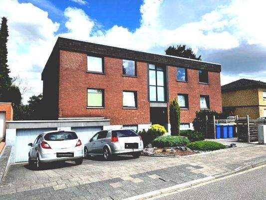 Vorder und Seitenansicht links