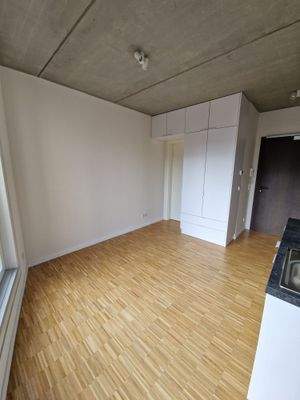 Wohnküche + Zimmer 3.jpg