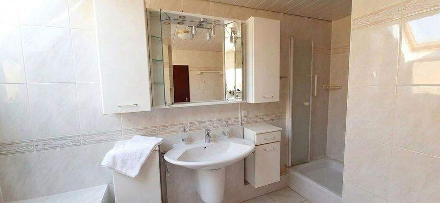 Bad im GG (Nordostseite)