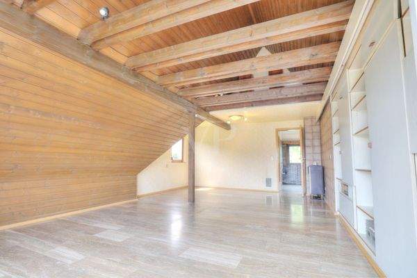 Wohnzimmer / Schlafzimmer OG