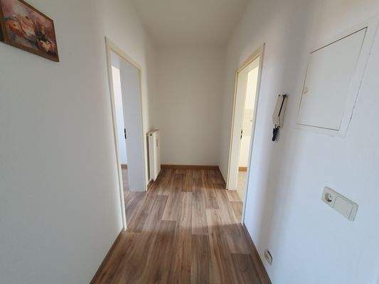 Flur 2. OG rechts