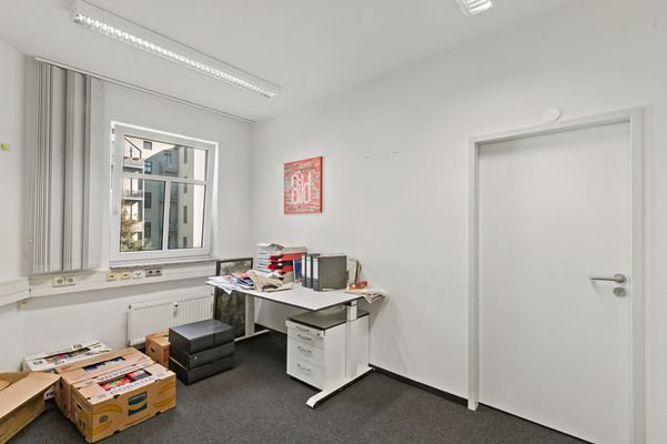 Büro 1