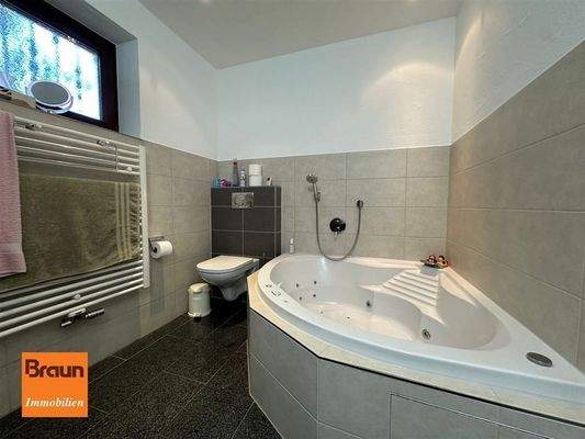 1-2 Familienwohnhaus, VS-S, Bad EG