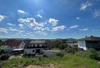 Blick auf das Grundstück