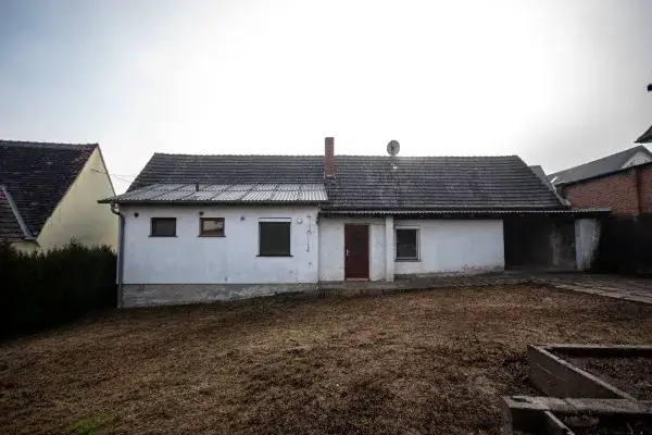 Haus Großpetersdorf 03.png