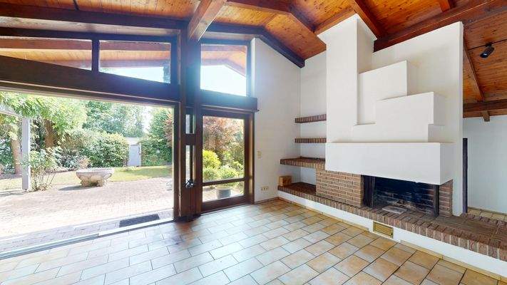 Wohnbereich mit Kamin