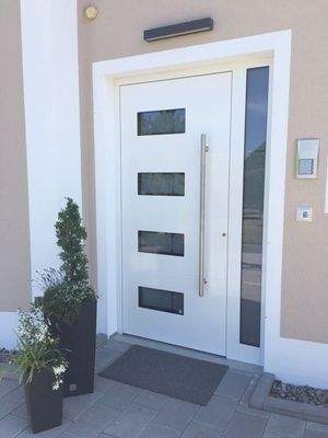 auch tipp-topp: der Hauseingang