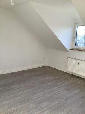 7 Schlafzimmer/ Kinderzimmer 