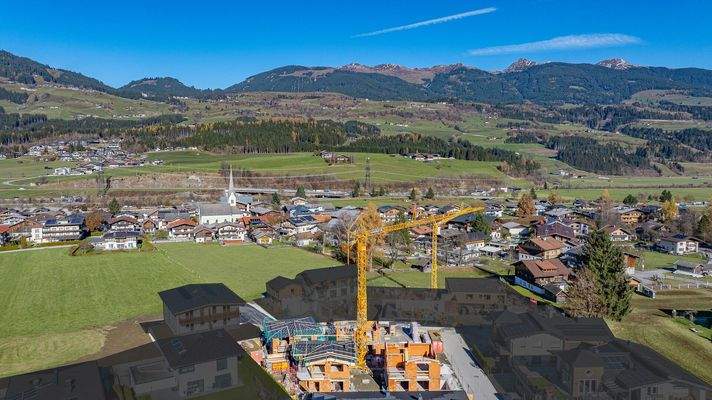 KITZIMMO-Doppelhaus in sonniger Ruhelage mit Bergblick kaufen - Immobilien Hollersbach.
