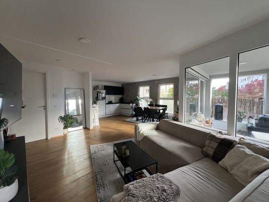 Wohn- Ess- & Kochbereich