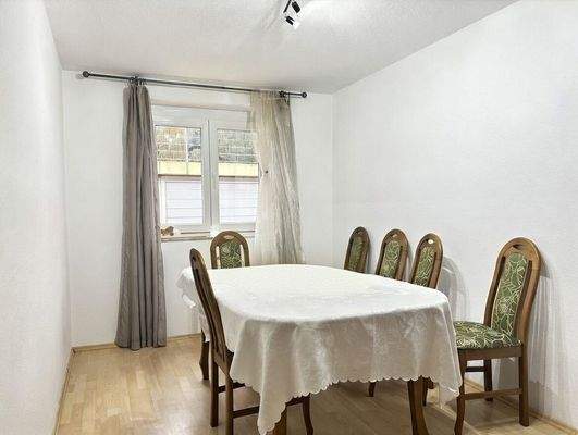 Schlafen 2 oder Essen