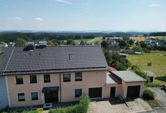 Außenansicht + Lage