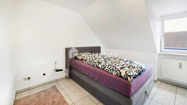 W2 DG Schlafzimmer 1