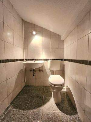 Gäste-WC im Dachgeschoss