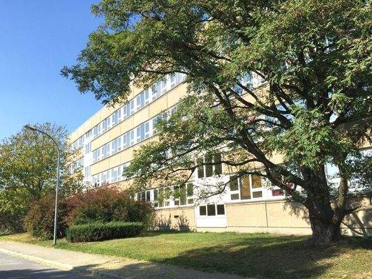 Bürogebäude von Südost