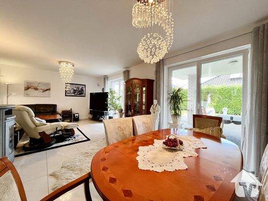 Wohnraum Blick in den Garten