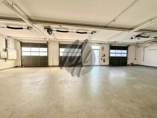 INFOS UNTER: 06171-586000