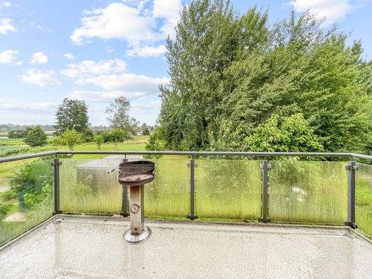 Wohnzimmer OG Blick ins Grüne